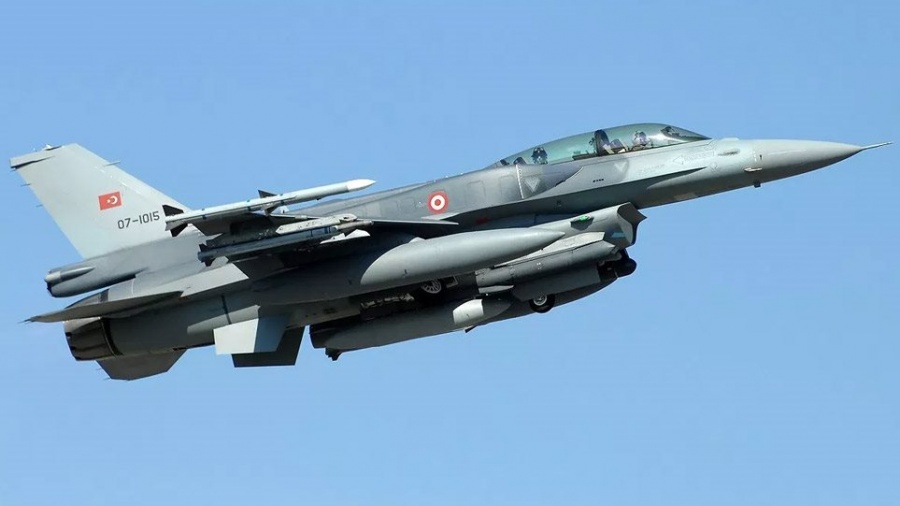Νέο μπαράζ τουρκικών προκλήσεων στο Αιγαίο - Μαζικές παραβιάσεις και πέντε εικονικές αερομαχίες