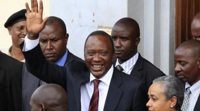 Ο Kenyatta ορκίστηκε για μια δεύτερη και τελευταία θητεία στην προεδρία της Κένυας
