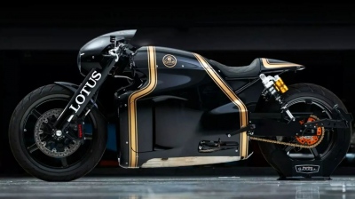 Πωλείται μία από τις εκατό Lotus C-01