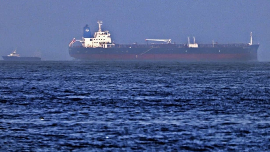 Ιράν: Δεξαμενόπλοιο έγινε παρανάλωμα του πυρός - Σώα όλα τα μέλη του πληρώματος