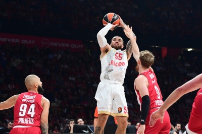 Ο Σπανούλης το ξανά έκανε: Ο Ολυμπιακός δεν τα κατάφερε να πάρει στο τέλος το ματς και ηττήθηκε από τη Μονακό!