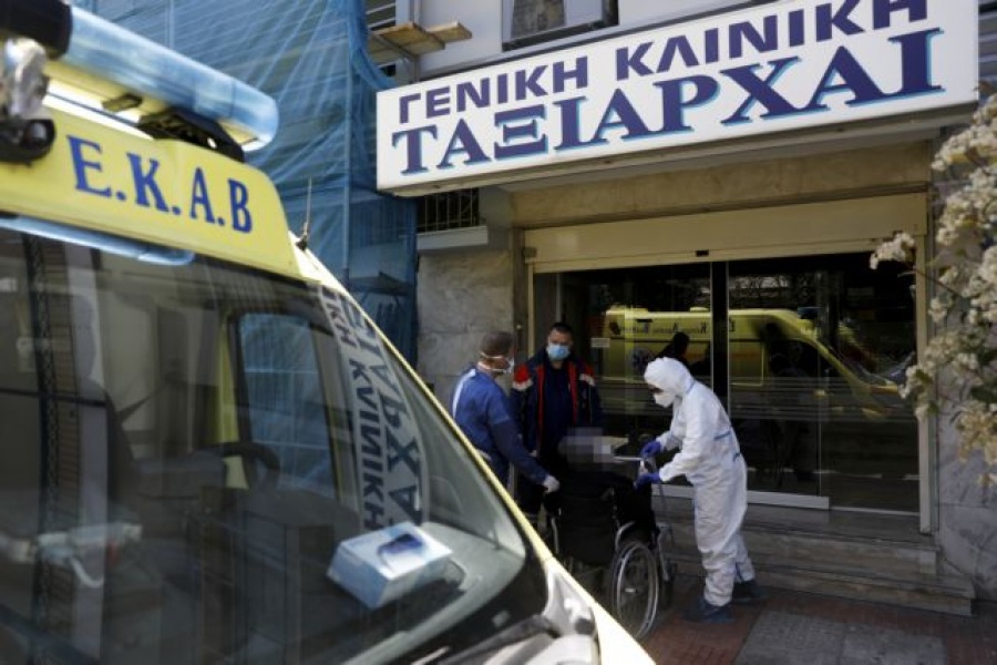 Στους 134 οι νεκροί στην Ελλάδα από τον κορωνοϊό - Κατέληξε 60χρονος που νοσηλεύτηκε στην κλινική «Ταξιάρχαι»