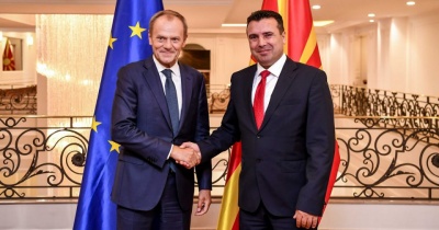 Tusk: Πρωταθλήτρια πολιτικής ωριμότητας η κυβέρνηση του Zaev