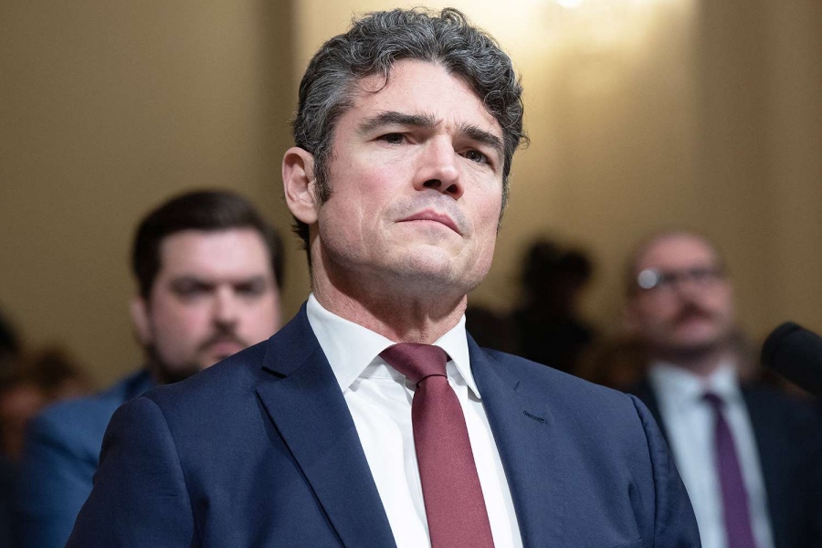 «Βόμβες» Kent (πρώην σύμβουλος Trump): Σταματήστε τον πόλεμο στο Ιράν, βάλτε φρένο στο Ισραήλ