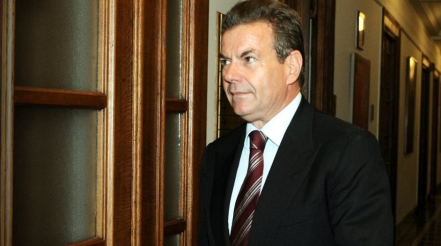 Επιστολή σοκ: Συντάξεις «όταν μπορέσουμε» για 40.000 δημοσίους υπαλλήλους με σφραγίδα υπουργείου Εργασίας