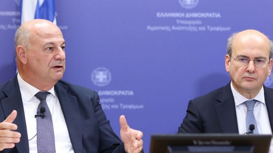 Προ των πυλών τα κυβερνητικά μέτρα για τους αγρότες - Στάση αναμονής στα μπλόκα