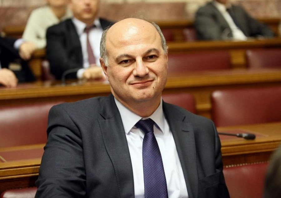 Τσιάρας: Με τις τροποποιήσεις στα άρθρα 86 και 62 αποκαθιστούμε το κύρος του πολιτικού κόσμου