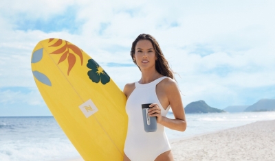 Η Nespresso παρουσιάζει τη νέα συνεργασία της με την Alessandra Ambrosio στο Φεστιβάλ των Καννών