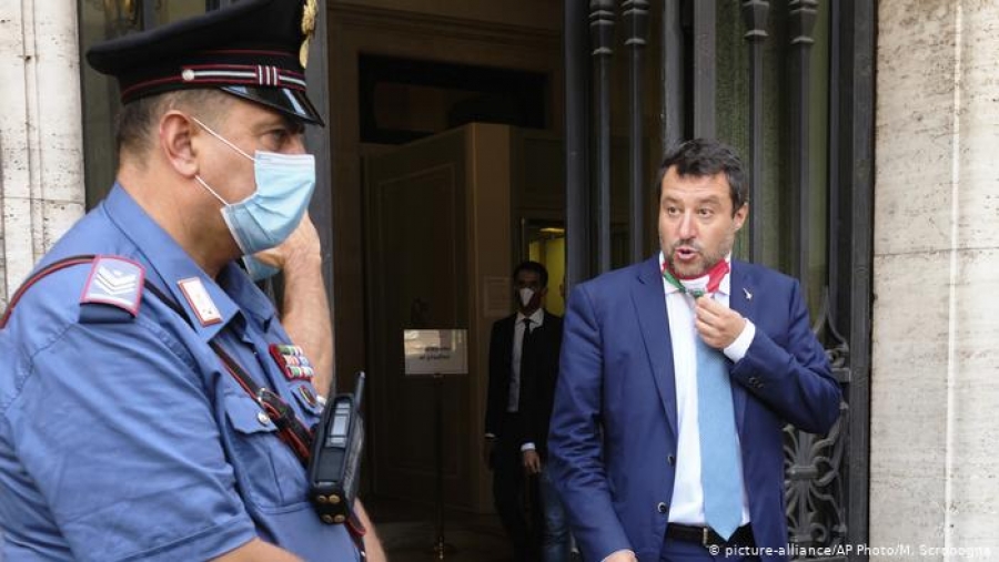 Ιταλία: Ξανά στο εδώλιο για το μεταναστευτικό ο Salvini