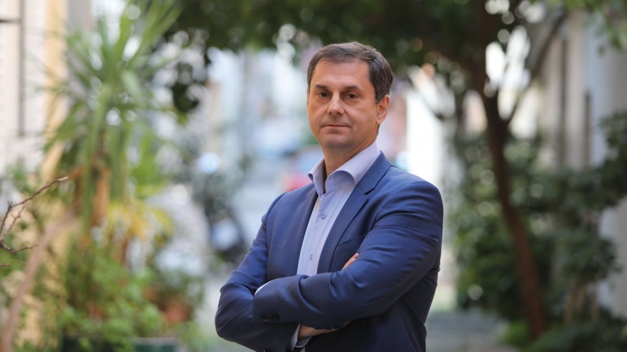 Επίσκεψη Θεοχάρη στην Ολλανδία για ενίσχυση των τουριστικών ροών