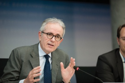 Angeloni (ΕΚΤ): Ελπίζω η Ιταλία και οι τράπεζες να ξεπεράσουν γρήγορα την αύξηση του spread