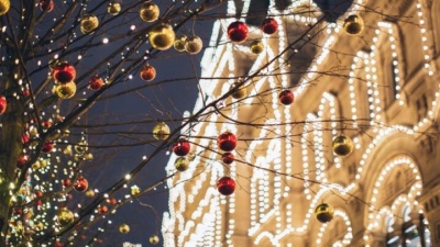 Kayak: Οι δημοφιλέστεροι προορισμοί για ταξίδια τα φετινά Χριστούγεννα και Πρωτοχρονιά