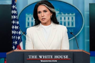 Κάτι πολύ σοβαρό συμβαίνει στις ΗΠΑ - Η Gabbard πήρε το όπλο της για να χτυπήσει το Βαθύ Κράτος - Το MAGA αντεπιτίθεται