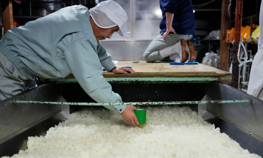 Πανικός στην Ιαπωνία – Πολίτες αγοράζουν ρύζι σαν τρελοί, αδειάζουν τα ράφια μέσα σε λίγες ώρες