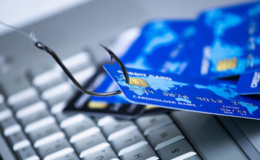 Άλμα 200% στις ηλεκτρονικές απάτες: Αστυνομία - τράπεζες σε σύμπραξη για να «χτυπήσουν» το phishing