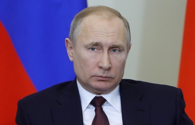 Putin: Η Ρωσία έτοιμη να εργαστεί για τη στενότερη συνεργασία της Βόρειας με τη Νότια Κορέα