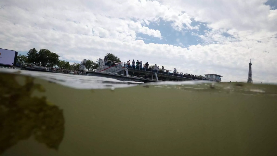 Νερά βρώμικα και θολά στον Σηκουάνα – Δεύτερη σερί αναβολή της προπόνησης των αθλητών του τριάθλου