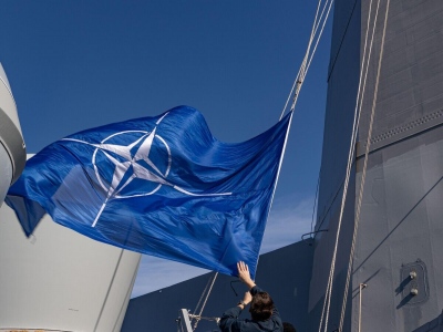 CNN: Διαφωνίες στο ΝΑΤΟ για το εάν πρέπει να καταρριφθούν ρωσικά μαχητικά