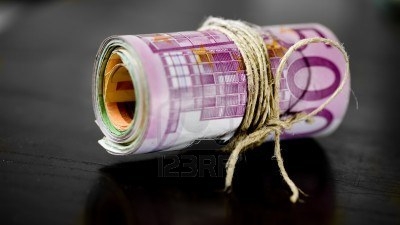 Δημοσιονομικούς τριγμούς 5 δισ. ευρώ  δημιουργούν δύο εκκρεμείς δικαστικές αποφάσεις για τις συντάξεις