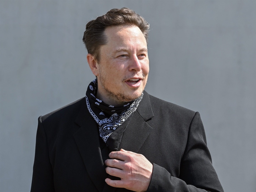 Musk (Tesla): Οι πολιτικοί άνω των 70 ετών πρέπει να αποσύρονται... είναι ξεπερασμένοι