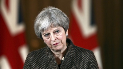 ΕΕ προς May: Καμία νέα διαπραγμάτευση - Juncker: Προετοιμαζόματε για Brexit χωρίς συμφωνία με τη Μ. Βρετανία