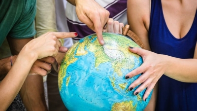 Skyscanner: Ποια είναι τα σχέδια των ταξιδιωτών για το 2023