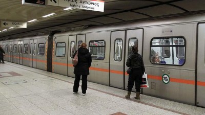 Πρωτοχρονιά 2021: Η αστυνομία κλείνει σταθμούς στο Μετρό και τον Ηλεκτρικό - Δείτε πού