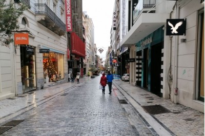 Φάντασμα η Ερμού μόλις 10 ημέρες πριν από τα Χριστούγεννα - Ανησυχούν οι καταστηματάρχες