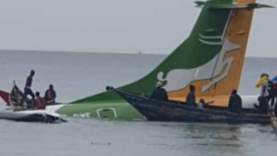 Συνετρίβη αεροσκάφος στην λίμνη Βικτόρια της Τανζανίας - Τρεις νεκροί, 26 οι διασωθέντες