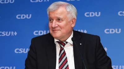 Γερμανία: Με ποσοστό 83,7% επανεξελέγη πρόεδρος του CSU ο Horst Seehofer