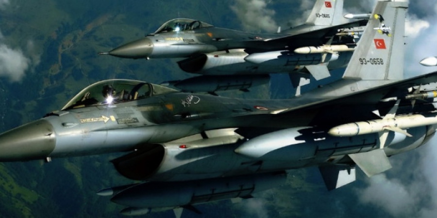 Τρεις εμπλοκές και 34 παραβιάσεις του ελληνικού εναέριου χώρου από τουρκικά μαχητικά αεροσκάφη