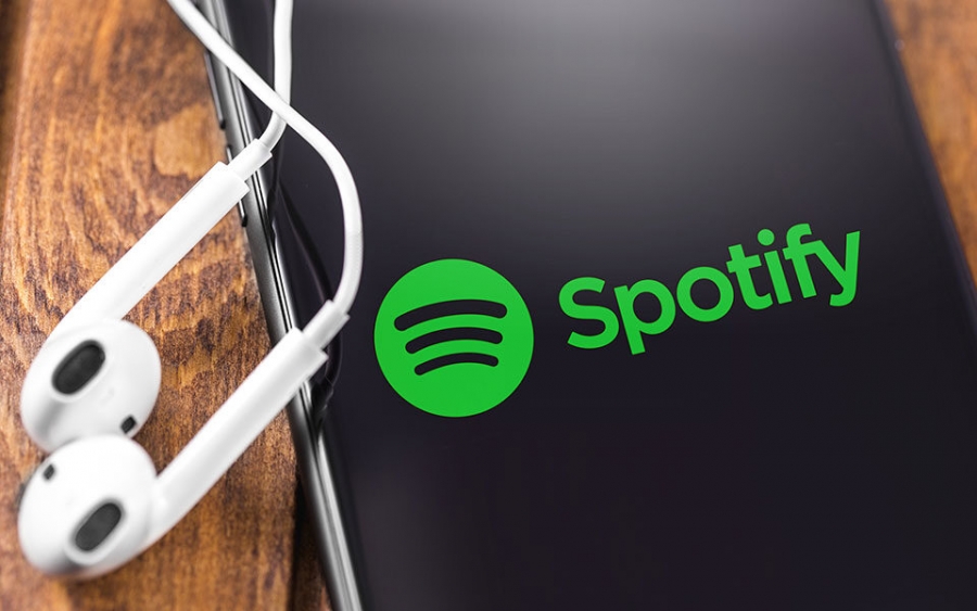 Spotify: Παίρνει μέτρα μετά τις κατηγορίες περί παραπληροφόρησης για τον κορωνοϊό