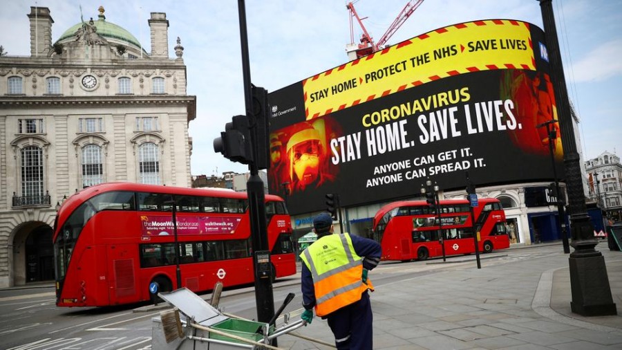 Βρετανία: Η χαλάρωση των μέτρων τις γιορτές θα κοστίσει ζωές, προειδοποιούν οι ειδικοί