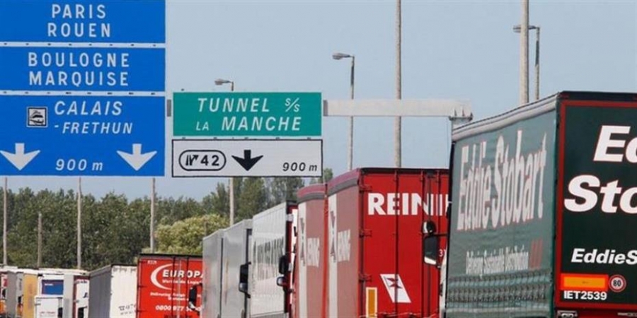 Βρετανία: Αντιμέτωπα με εφιαλτικά Χριστούγεννα τα καταστήματα - Το χάος του Brexit