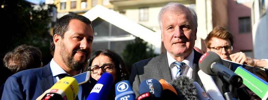 Επιστολή Seehofer σε Salvini και ΕΕ: Η Ιταλία πρέπει να ανοίξει τα λιμάνια της για τους μετανάστες