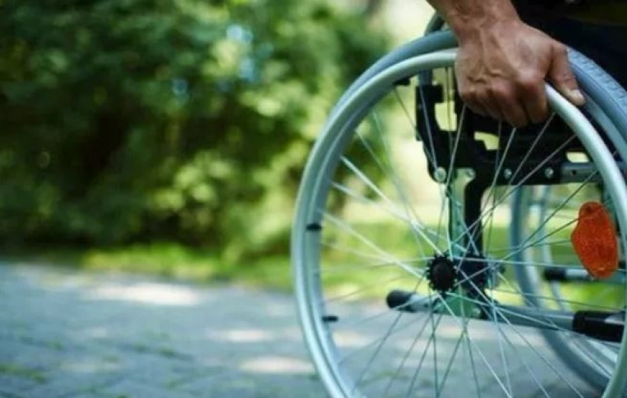 Άγνωστοι έκλεψαν το αναπηρικό αμαξίδιο, αξίας 6.000 ευρώ, από πρώην ευρωβουλευτή του ΠΑΣΟΚ στη Θεσσαλονίκη