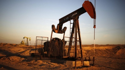Οι ΗΠΑ χαλάρωσαν τις κυρώσεις στη Βενεζουέλα - Συγκρατημένη πτώση για το πετρέλαιο