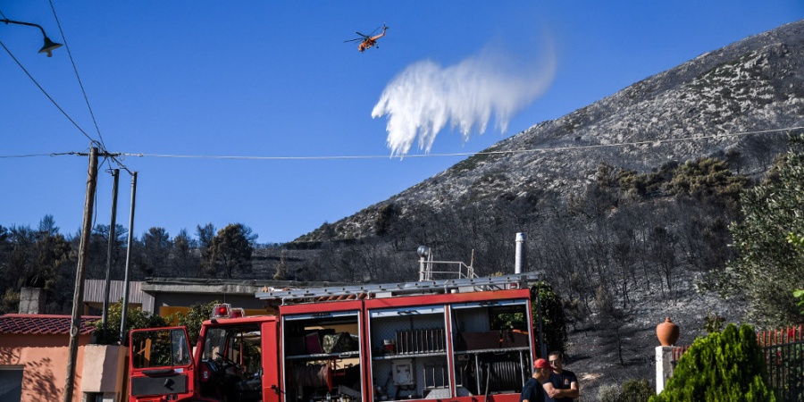 Υπό μερικό έλεγχο τέθηκε η πυρκαγιά στον Υμηττό