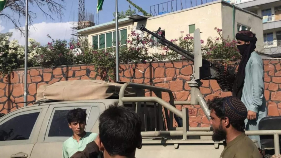 Επίθεση αυτοκτονίας στην πρεσβεία της Ρωσίας στην Καμπούλ - Αναφορές για 2 νεκρούς και 11 τραυματίες