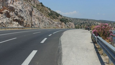 Συνεχίζονται τον Ιούλιο οι παρεμβάσεις στη λεωφόρο Βάρκιζας – Σουνίου για την ενίσχυση της οδικής ασφάλειας – Δήλωση Πατούλη