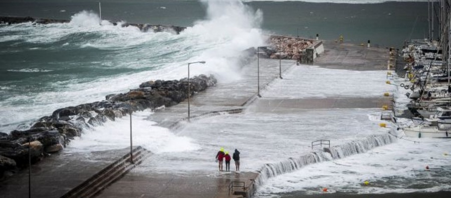 Πέντε νεκροί κι ένας αγνούμενος σε Ισπανία, Γαλλία και Πορτογαλία από το πέρασμα της 