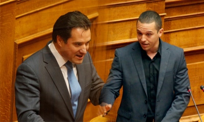 Αδυσώπητος Κασιδιάρης ξεφτιλίζει Γεωργιάδη για Νίκαια: Με τα ΜΑΤ το παίζει μάγκας, χωρίς τα ΜΑΤ κρύβεται πίσω από τη γυναίκα του