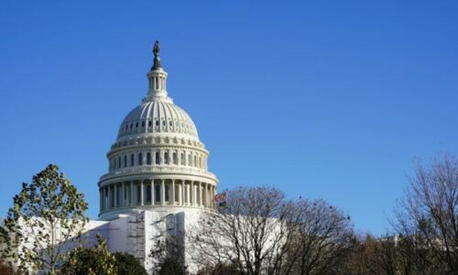 ΗΠΑ: Εγκρίθηκε από τη Γερουσία ο προϋπολογισμός των 1,7 τρισ. δολαρίων – Περιλαμβάνει και τα 45 δισεκ. για την Ουκρανία