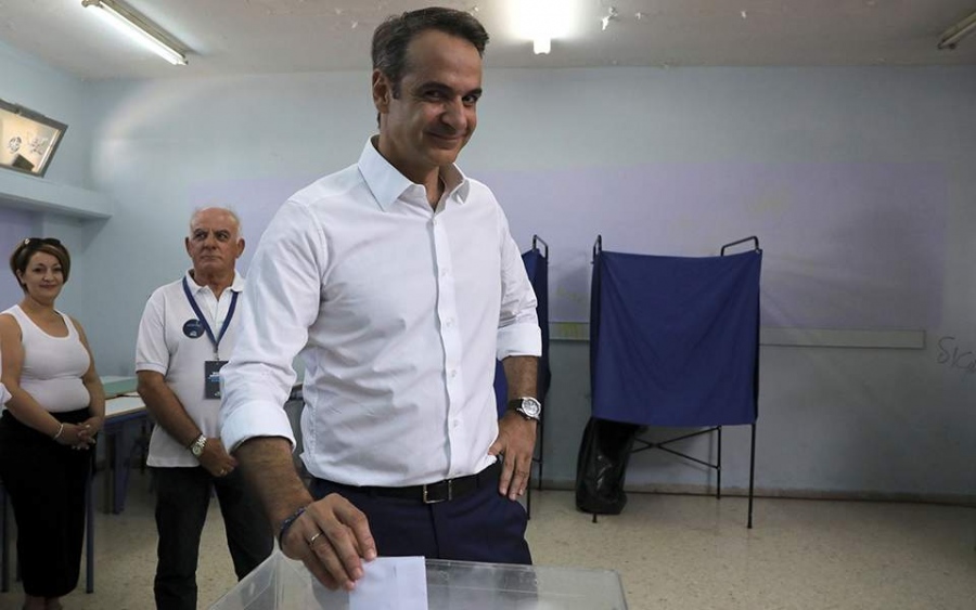 Στην Κηφισιά ψήφισε ο Μητσοτάκης: Οι πολίτες θα κάνουν το καθήκον τους με ωριμότητα