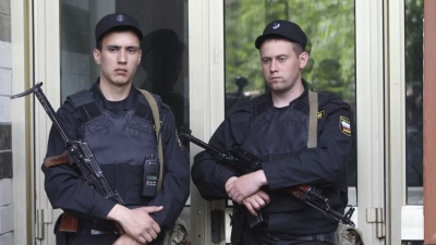 Το τερμάτισε... Ρώσος ομολόγησε ότι σκότωσε τη γυναίκα του για να κοιμηθεί στο κρατητήριο επειδή είχαν τσακωθεί σπίτι