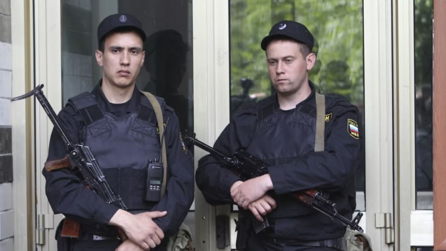 Το τερμάτισε... Ρώσος ομολόγησε ότι σκότωσε τη γυναίκα του για να κοιμηθεί στο κρατητήριο επειδή είχαν τσακωθεί σπίτι