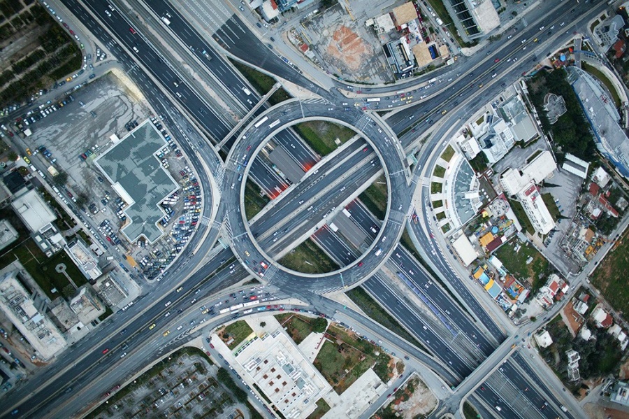 Άγγιξαν τα 100 εκατ. ευρώ τα κέρδη της Αττικής Οδού με 194 εκατ ευρώ ταμείο και 344 εκατ κεφάλαια