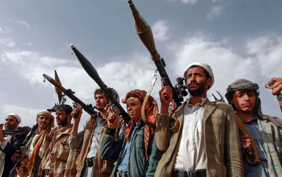 Huthi: Όποια χώρα ενεργήσει εναντίον μας, θα δει τα πλοία της να στοχοθετούνται