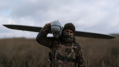 Μάχη στους αιθέρες: Απέλπιδες προσπάθειες των Ουκρανών να επιτεθούν με drones στη Μόσχα - Εκατοντάδες καταρρίφθηκαν