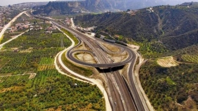 Πού βρίσκονται 12 έργα υποδομών που αλλάζουν την εικόνα της Ελλάδας